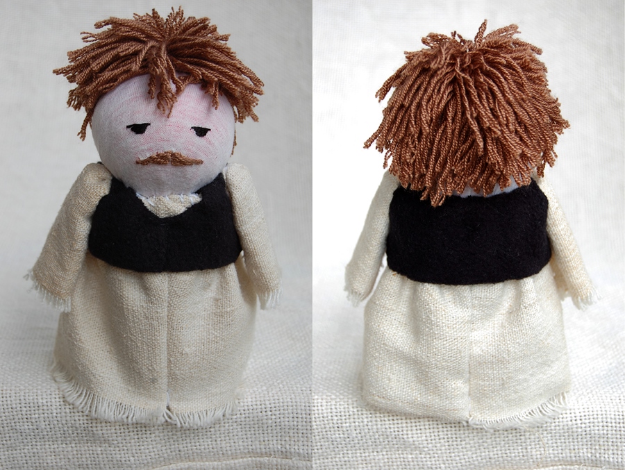 Farmer, 2003, 16,5 x 9,5 cm, paper reel, textile, thread