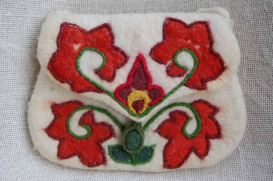 Haversack, 2009, 14 x 19,5 cm, felt